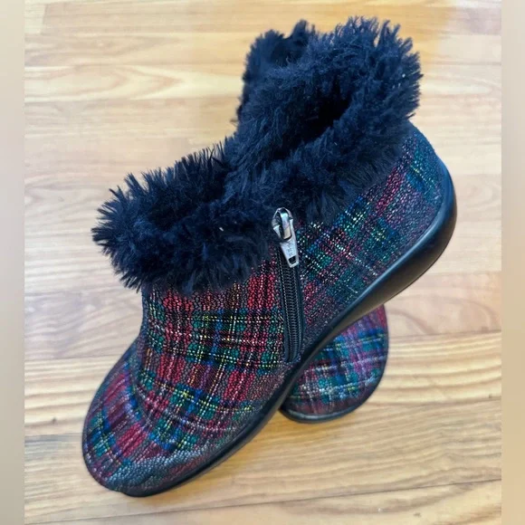 Alegria Tartan Plaid Ankle Booties, Sz 8 - Picture 2 of 7